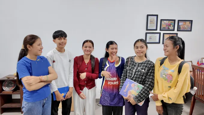 ជួបជុំ និងចែករំលែកកិច្ចការសិក្សា